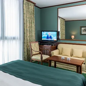 https://leonardo-city-center.italymilanhotels.net