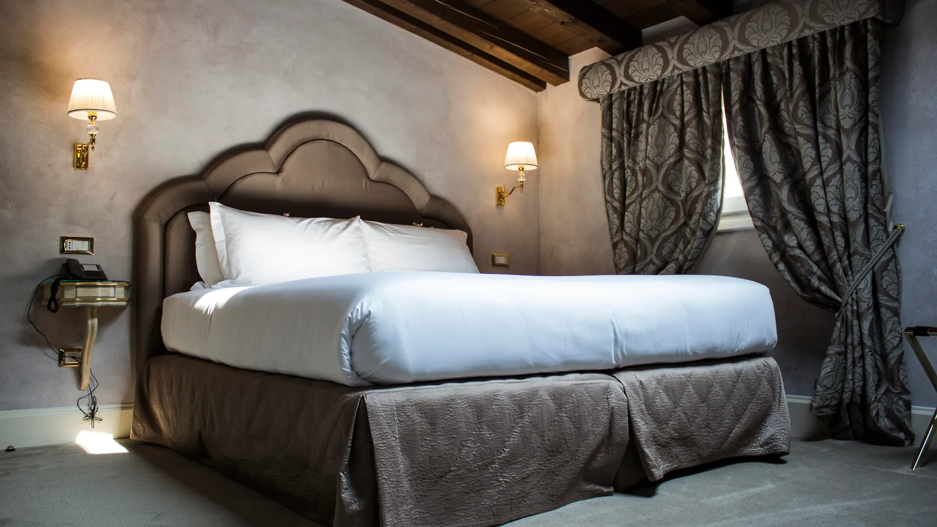 Hotel Villa Barbarich Venice Mestre 4*,  Italia