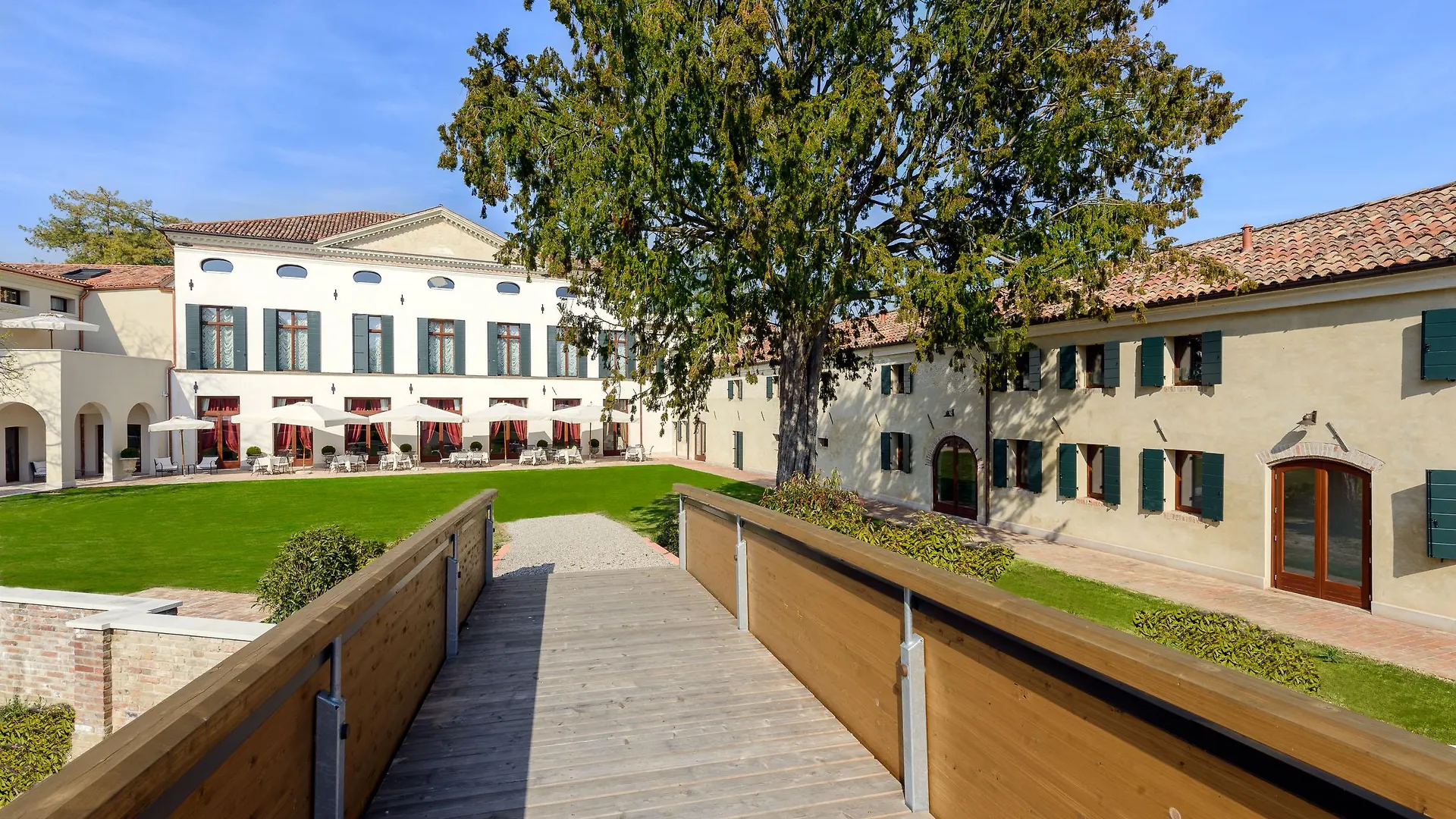 Hotel Villa Barbarich Venice Mestre 4*,  Italy
